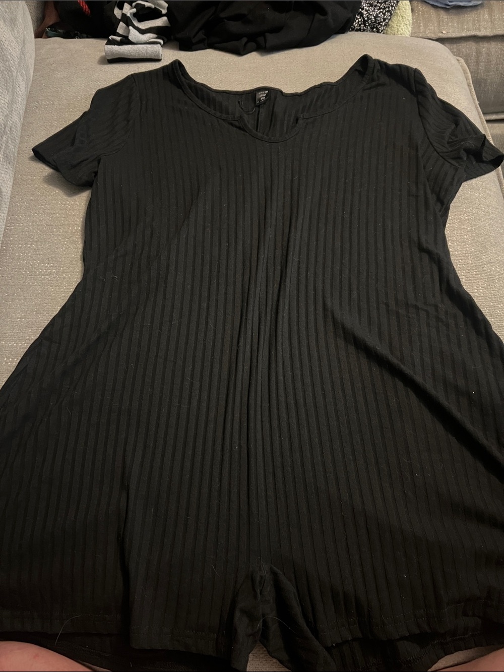 Wilfred Black Ribbed Scoop-Neck Top
